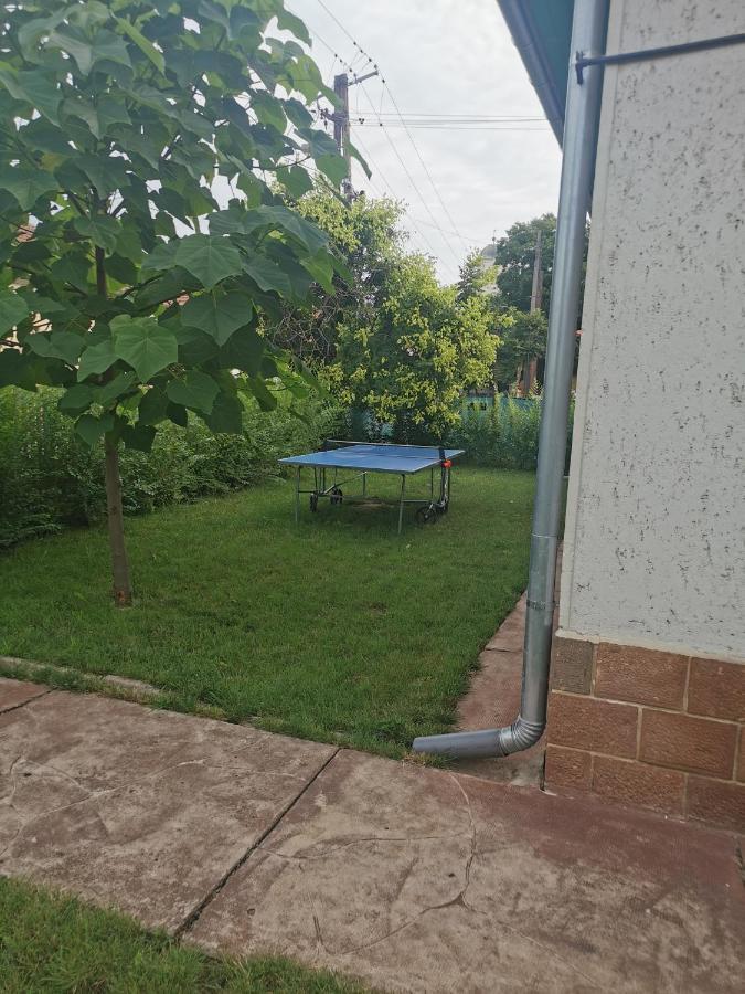 Zso-Ze Apartman Tiszafüred Exteriér fotografie